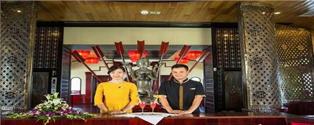 Du thuyền Dragon Legend